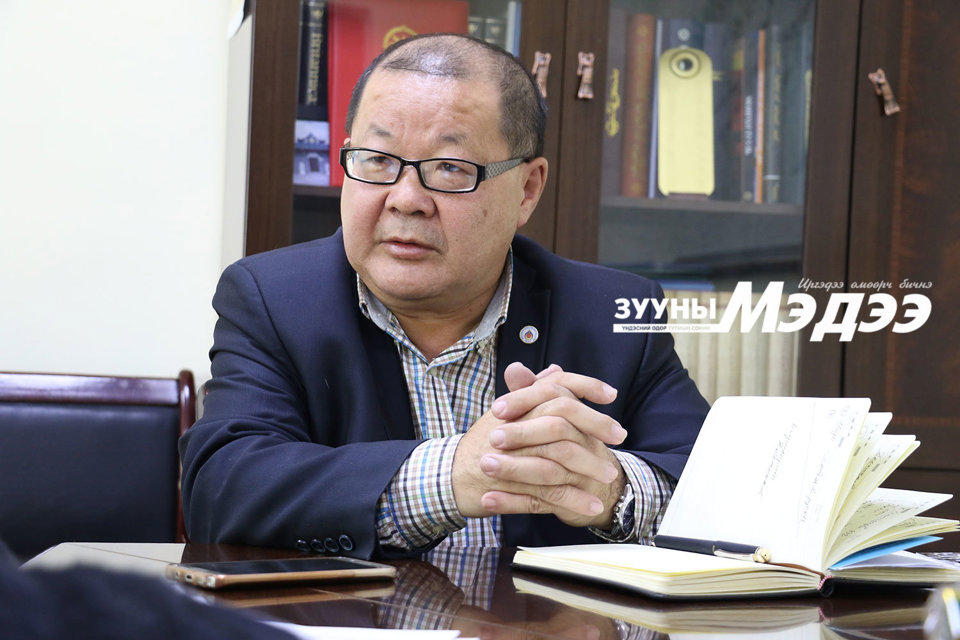 Г.Билгүүдэй: “Монголын нууц товчоо” 1240 онд  зохиогдсон гэдэг нь худал