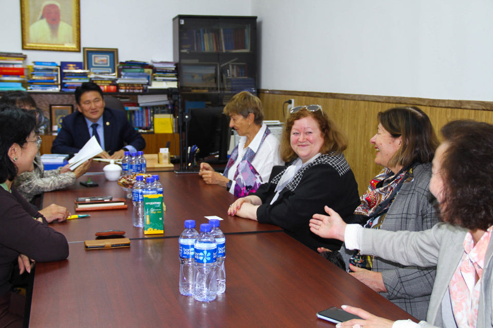 Беларусийн Үндэсний Шинжлэх Ухааны Академийн Философийн хүрээлэнтэй хамтран ажиллах гэрээг байгуулав. 2025.09.28